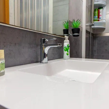 Mar Vista * Ponta Delgada